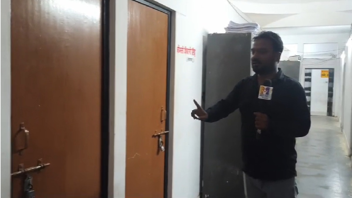 श्रावस्ती RTO कार्यालय में समय की पाबंदी पर सवाल, 10:30 बजे तक अधिकारी नदारद